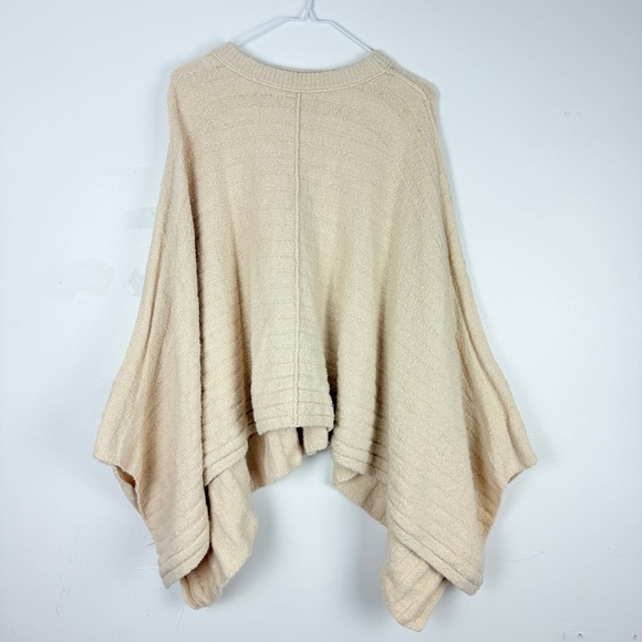 Yummy Sweater Co. Beige Textured Knit Poncho Sweater Cozy Oversized Cape - Picture 2 of 5